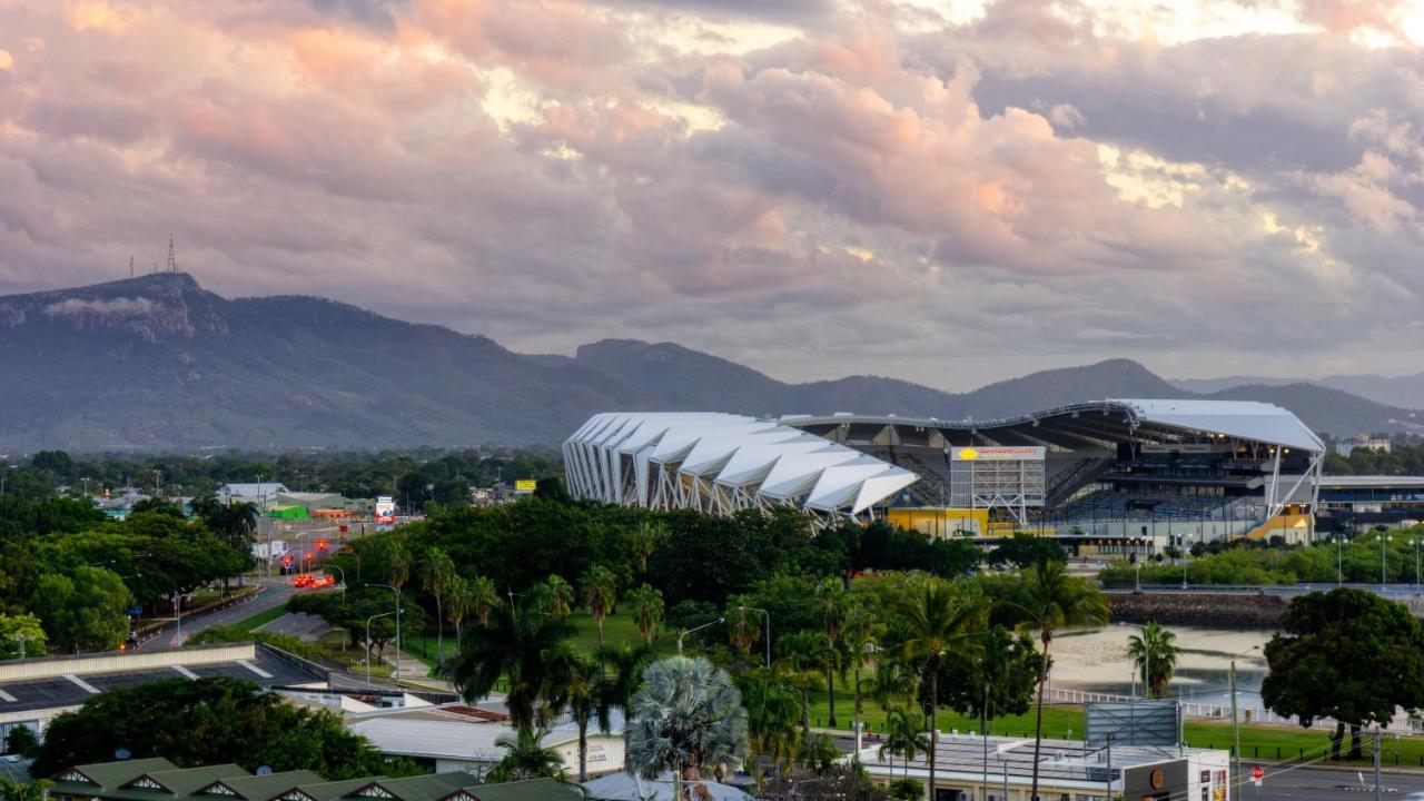 The Palmer Collective Townsville Exterior foto